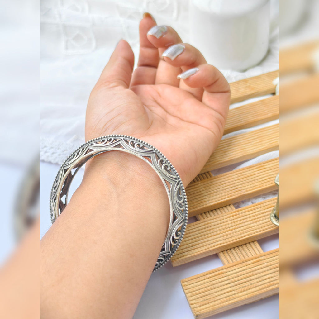 Inaaya Silver Plated Light Weight Brass Bangle Kada