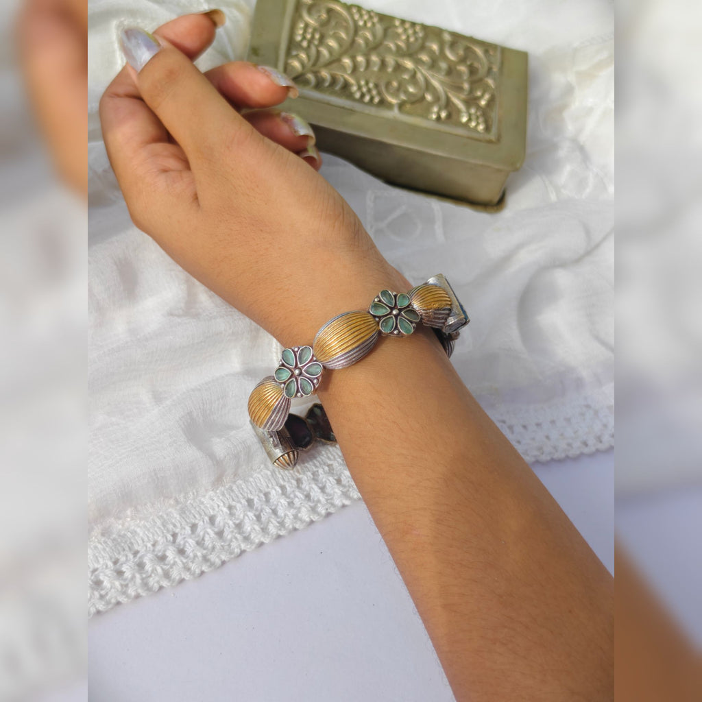 Gargi - Dual Tone Plating Pestal Green Brass Bangle Kada